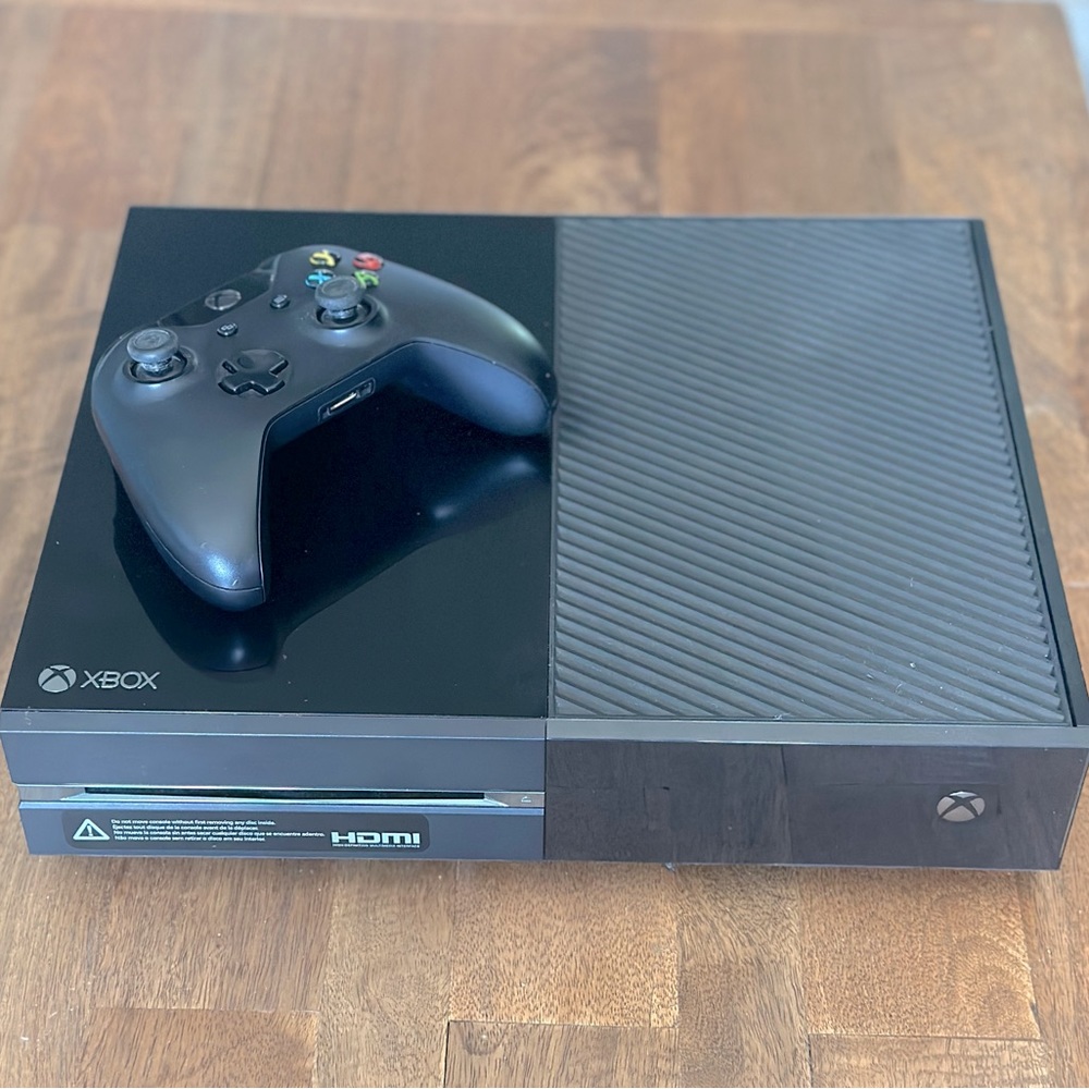 Xbox One 500 GB Console w/ 13 Games